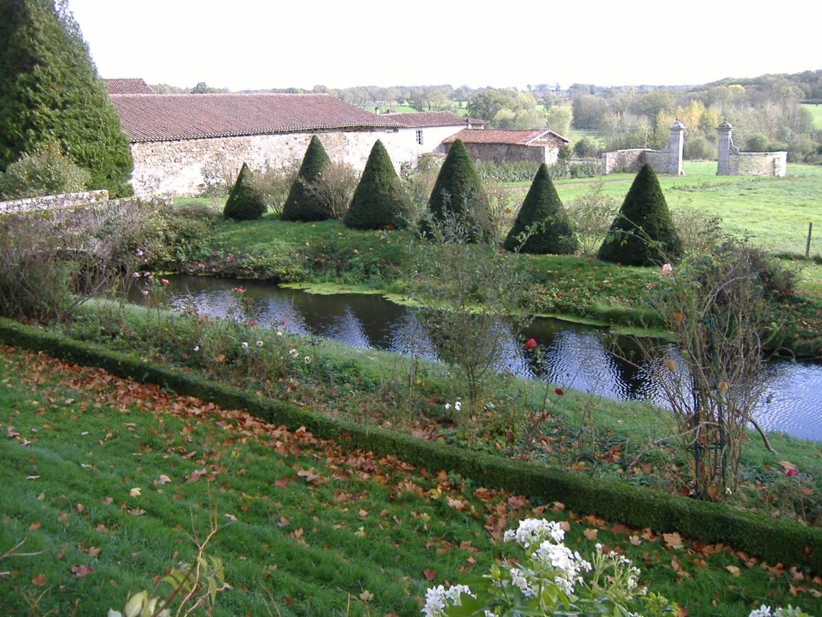 Chateau Du Fraisse Nouic Dış mekan fotoğraf